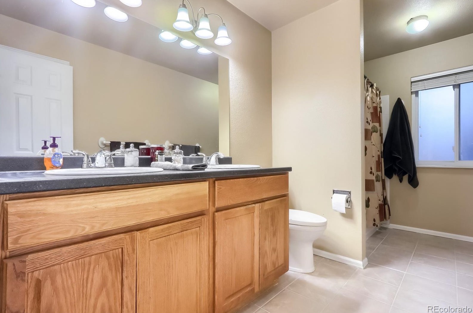 4660 Garrison St, Littleton CO 80128-8027 exterior