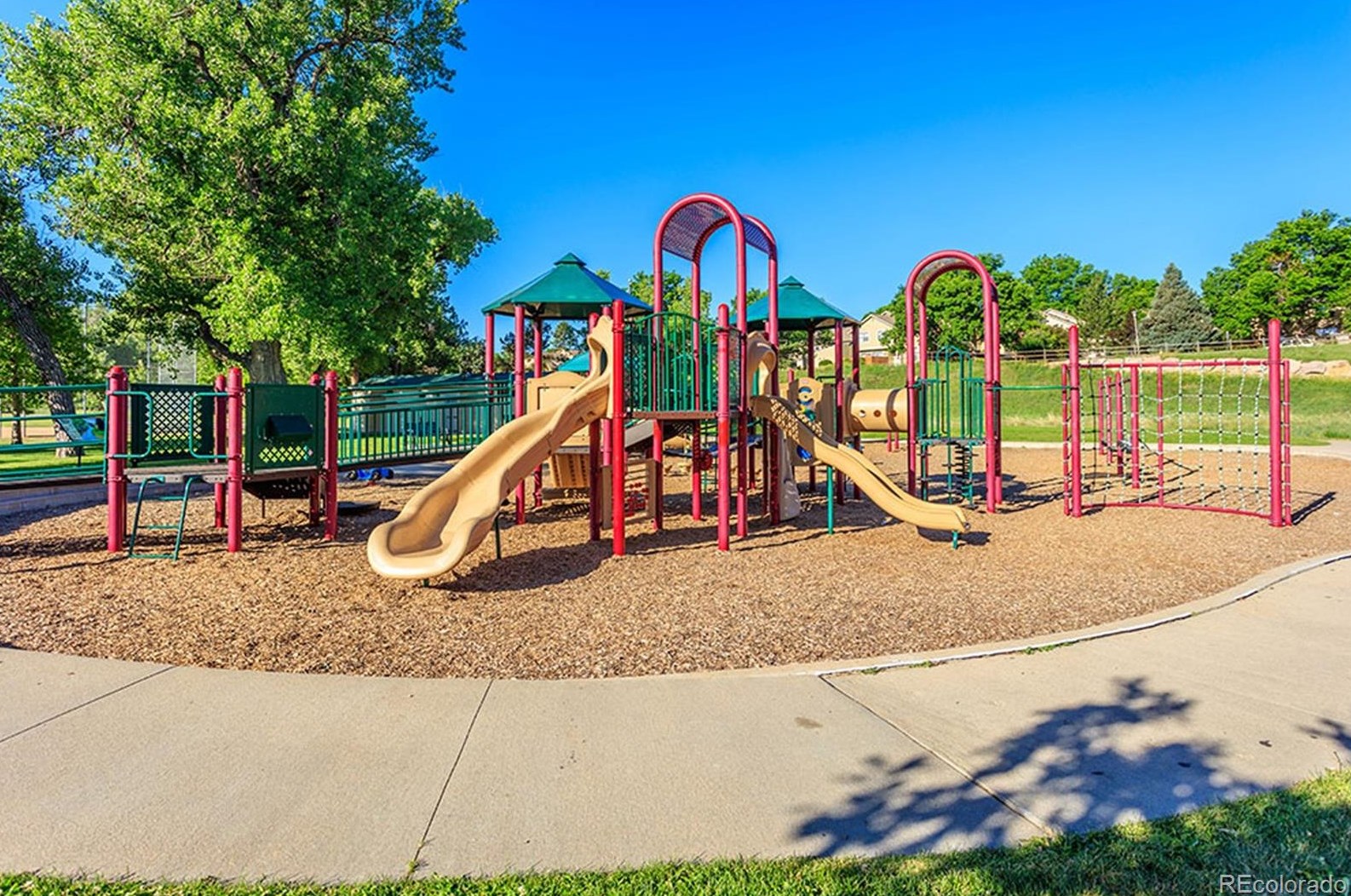 7097 Madison Way, Littleton CO 80122-2038 exterior