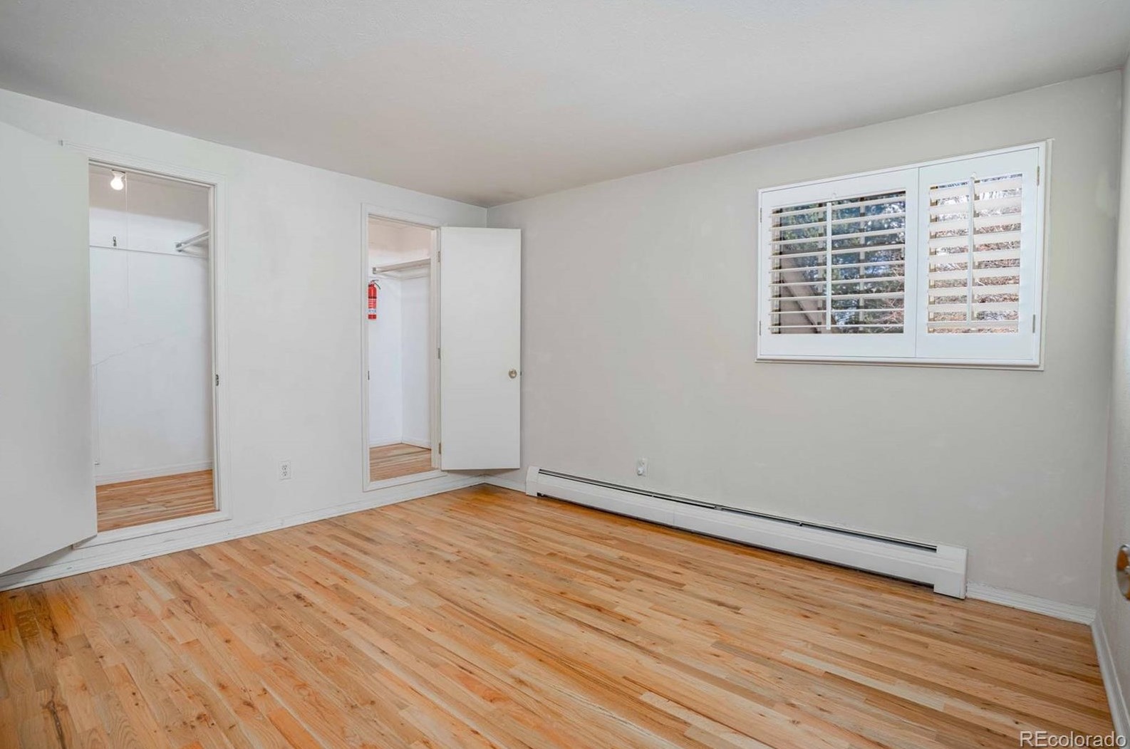 7097 Madison Way, Littleton CO 80122-2038 exterior