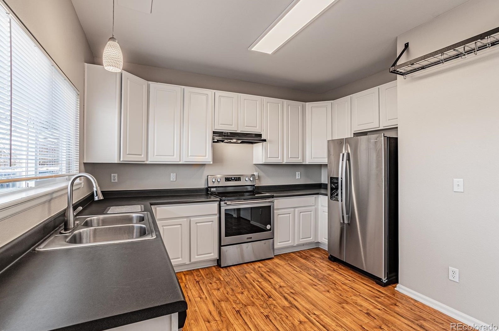 10076 Kingston Ct, Littleton, CO 80130-6881