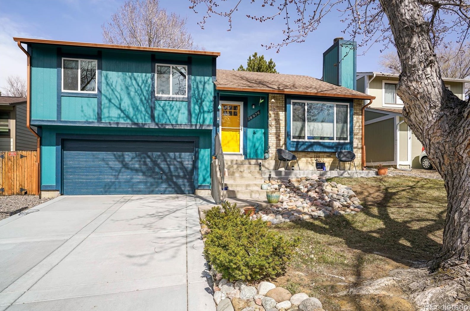 18976 Mercer Dr, Aurora, CO 80013-3671