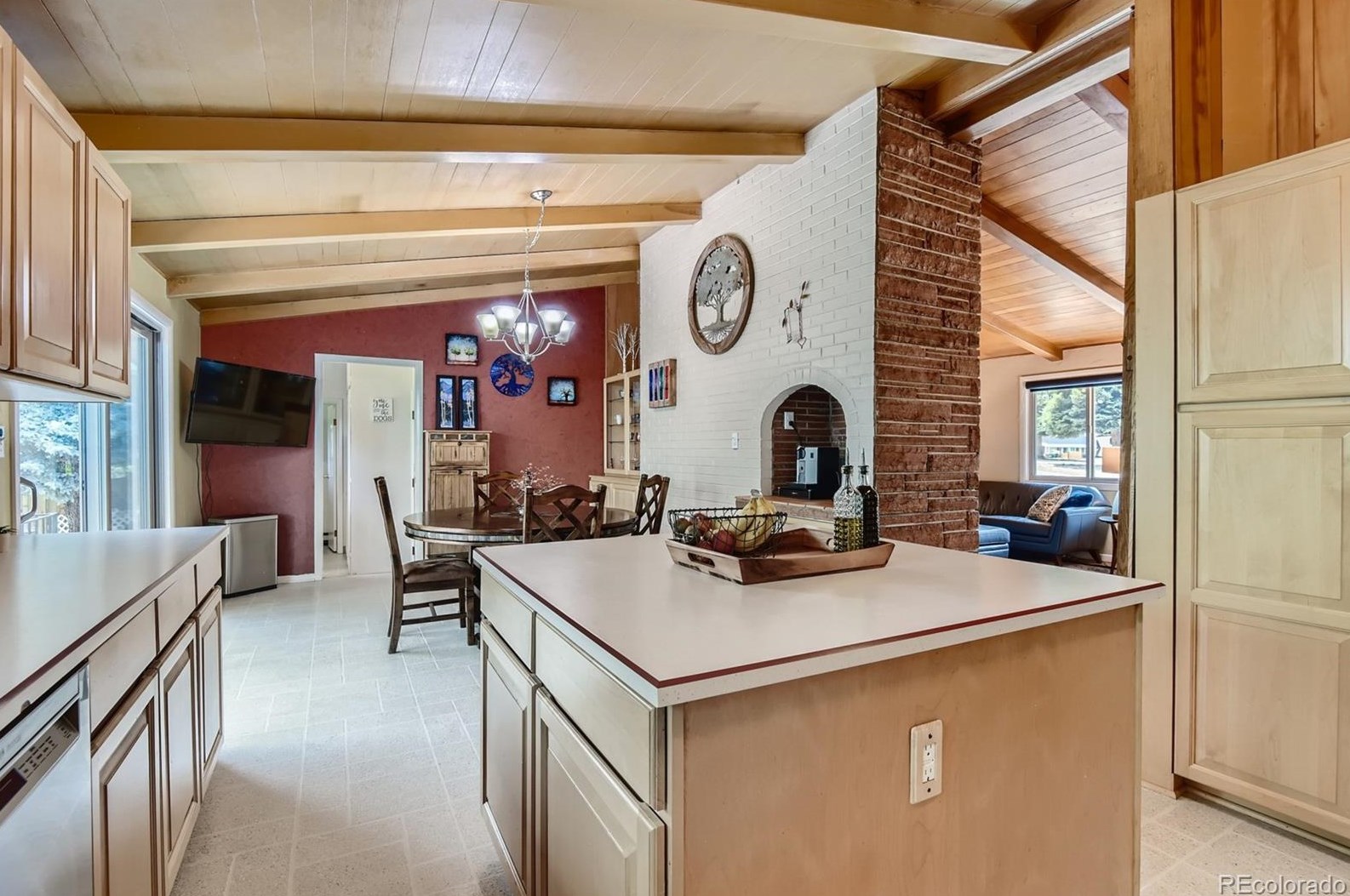 245 Delaware Cir, Littleton CO 80120-4224 exterior