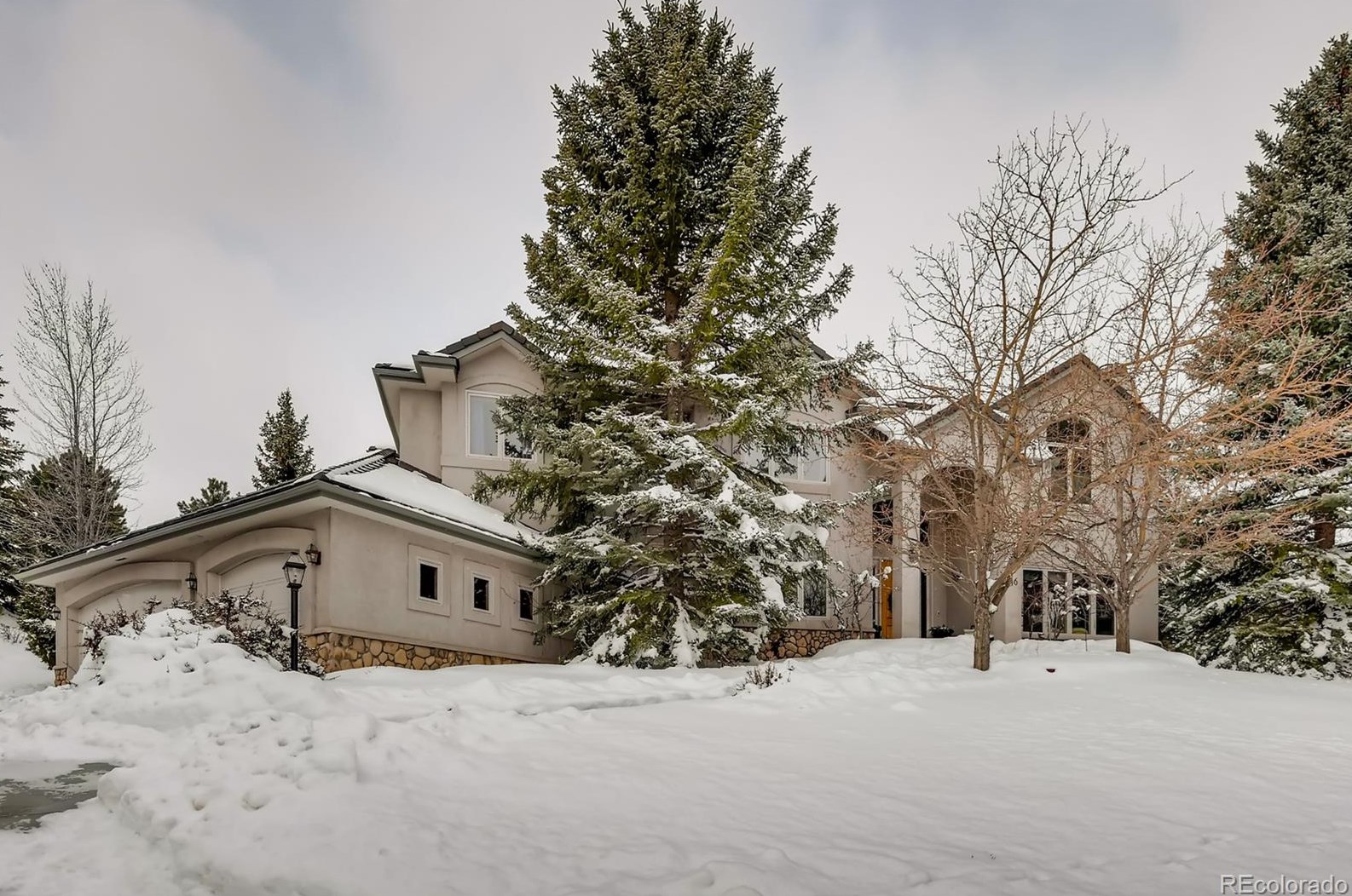 16 Catamount Ln, Littleton, CO 80127-5754
