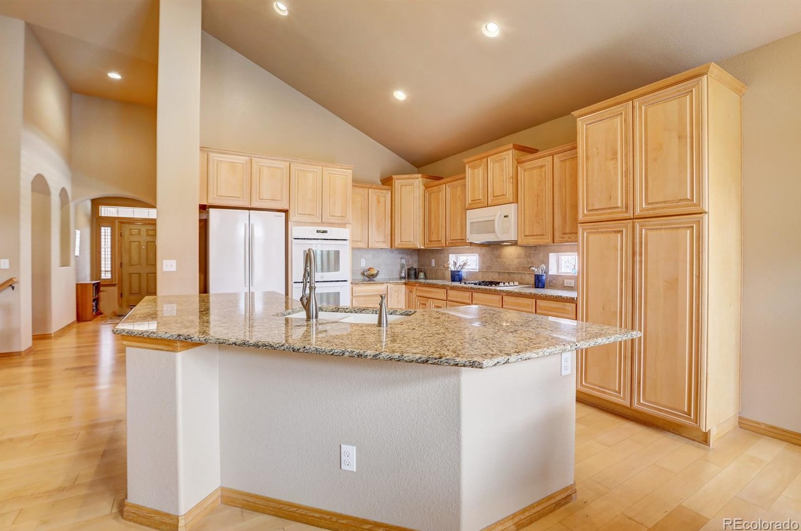 8786 Eldridge St, Arvada CO  80005-5820 exterior