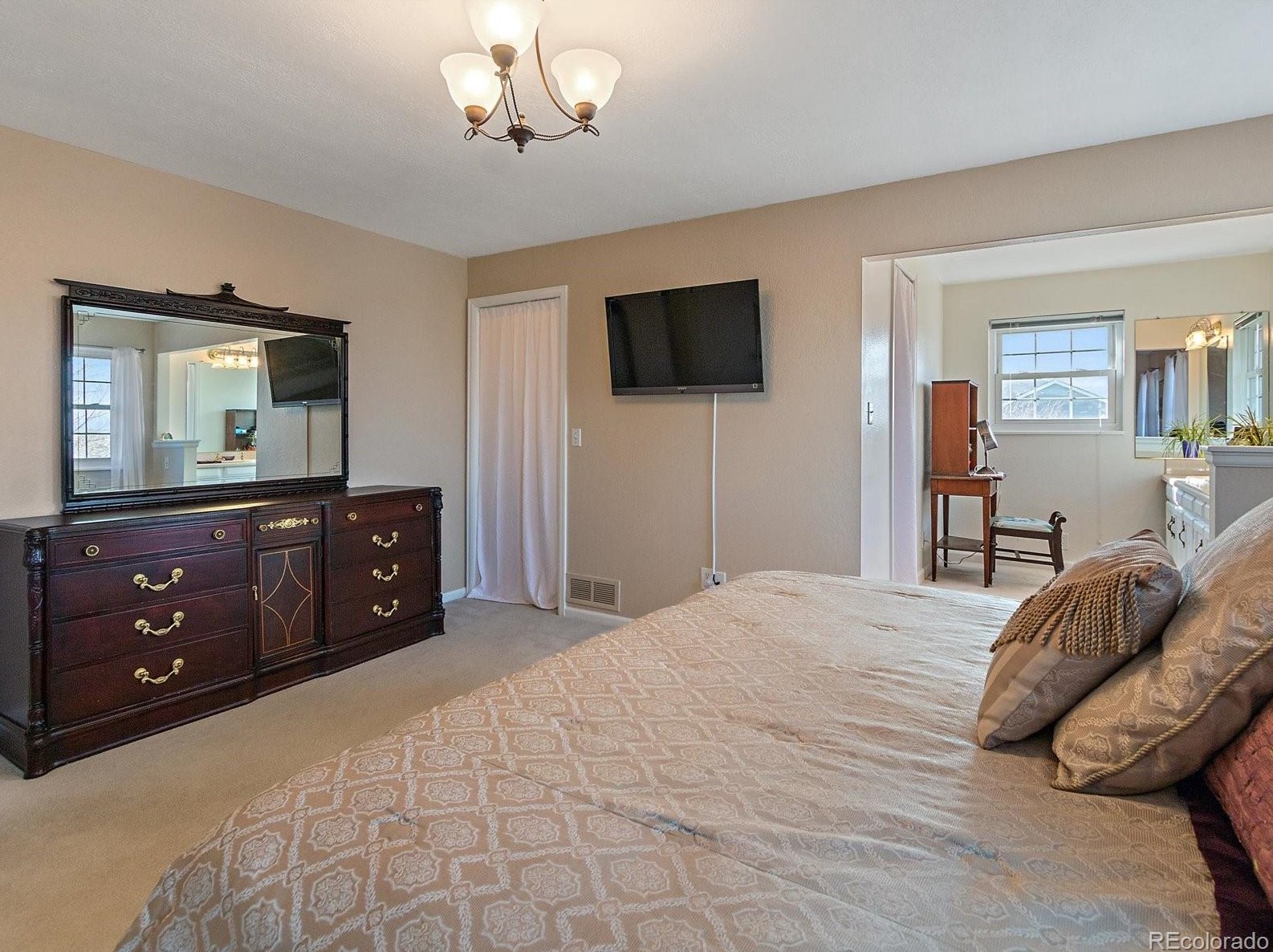 6571 Calhoun Pl, Littleton CO 80123-3520 exterior