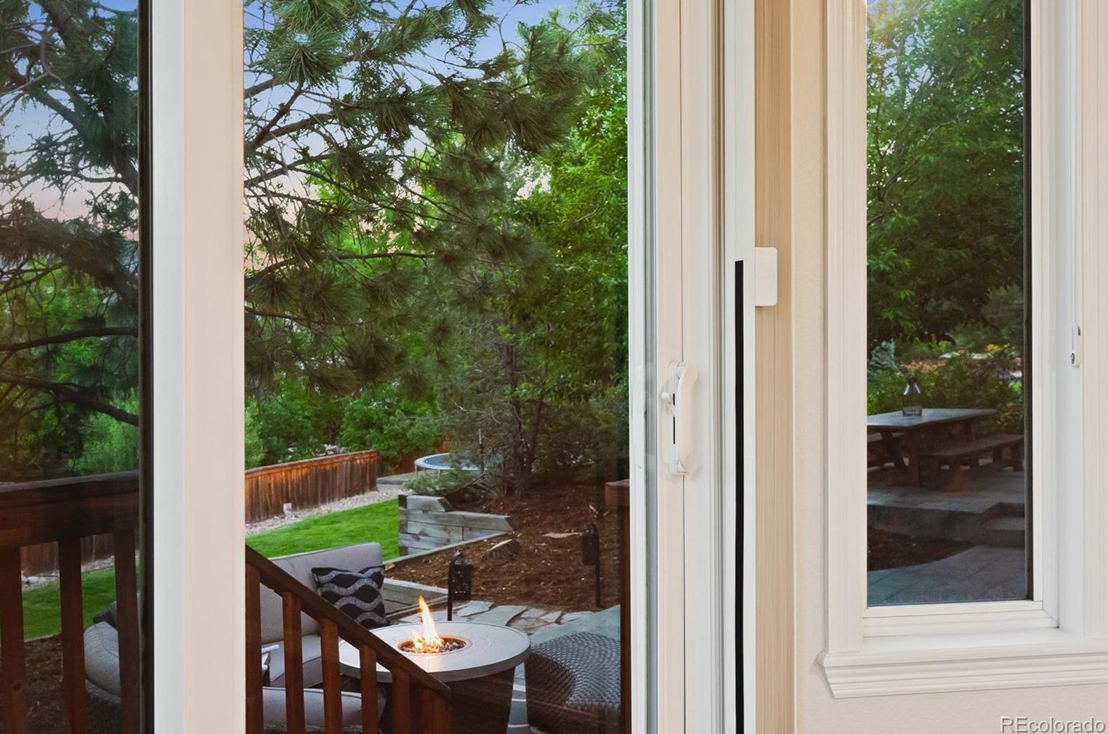 9334 Hoyt Ct, Littleton CO 80128-6998 exterior