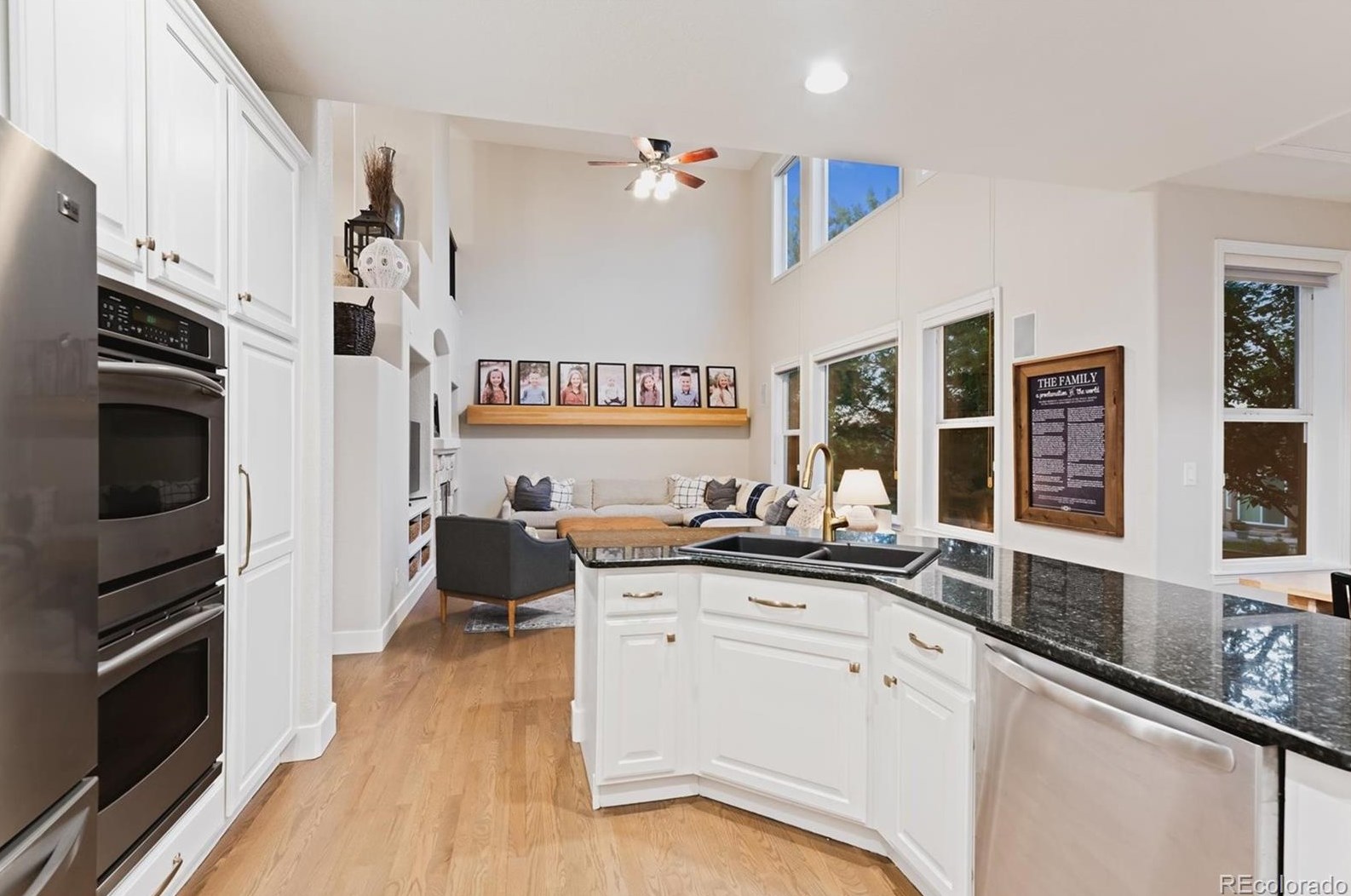 9334 Hoyt Ct, Littleton CO 80128-6998 exterior