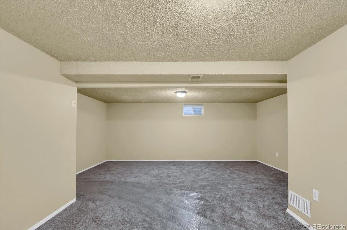 7482 Otis St, Arvada CO  80002-3836 exterior