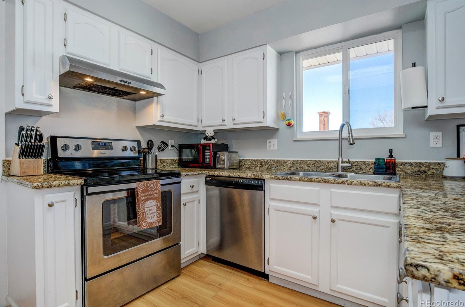 6570 Grand Valley Dr, Colorado Springs CO 80911-9689 exterior