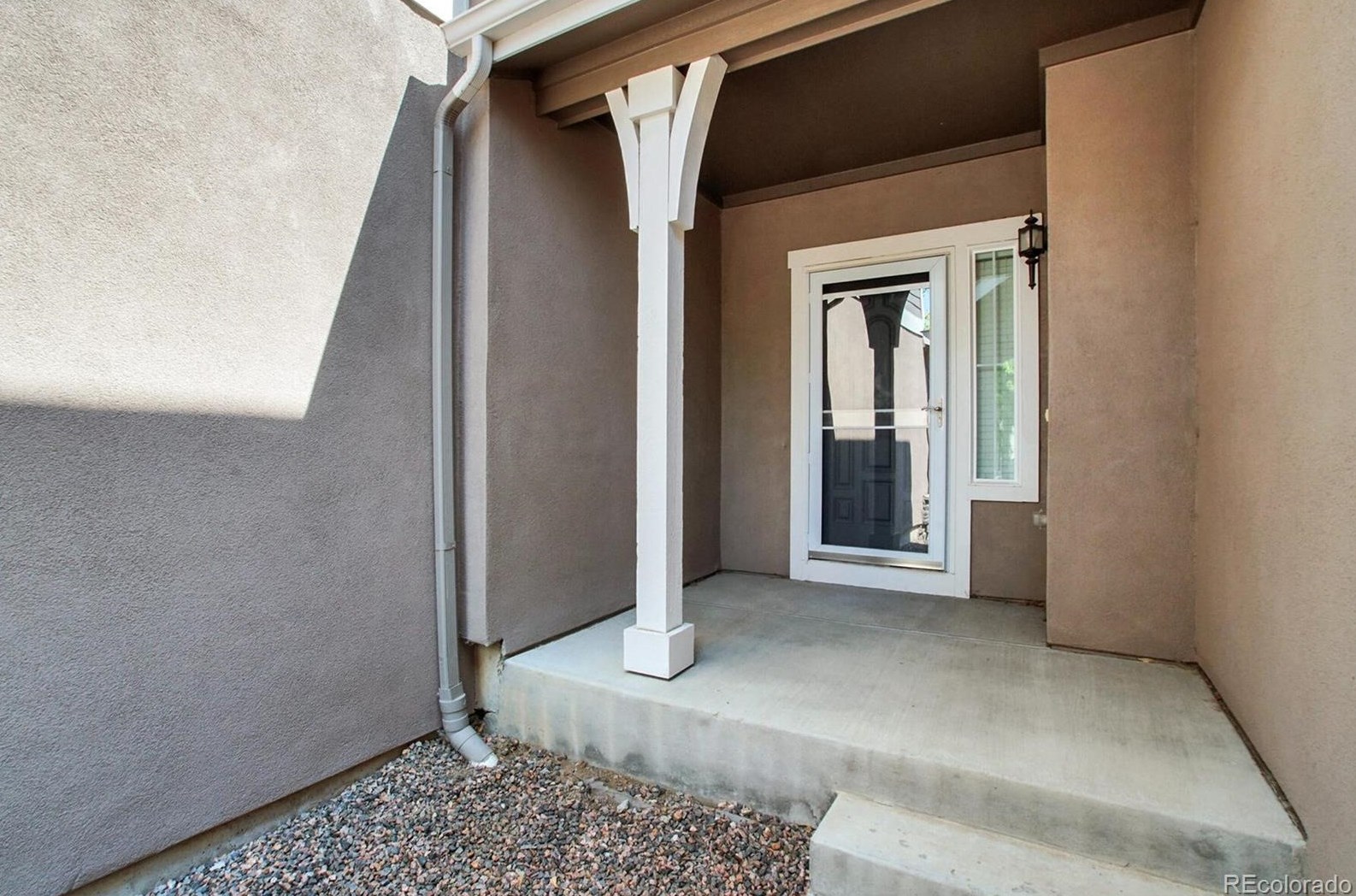 6150 S Paris St, Englewood, CO 80111