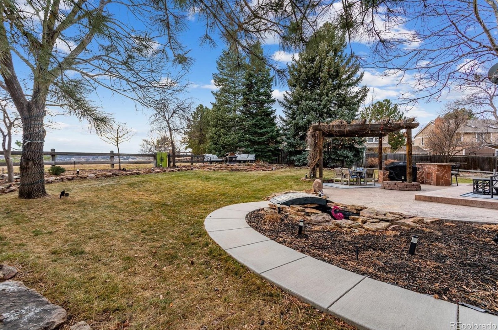 34 Brixham Ct, Castle Rock, CO 80108-9271