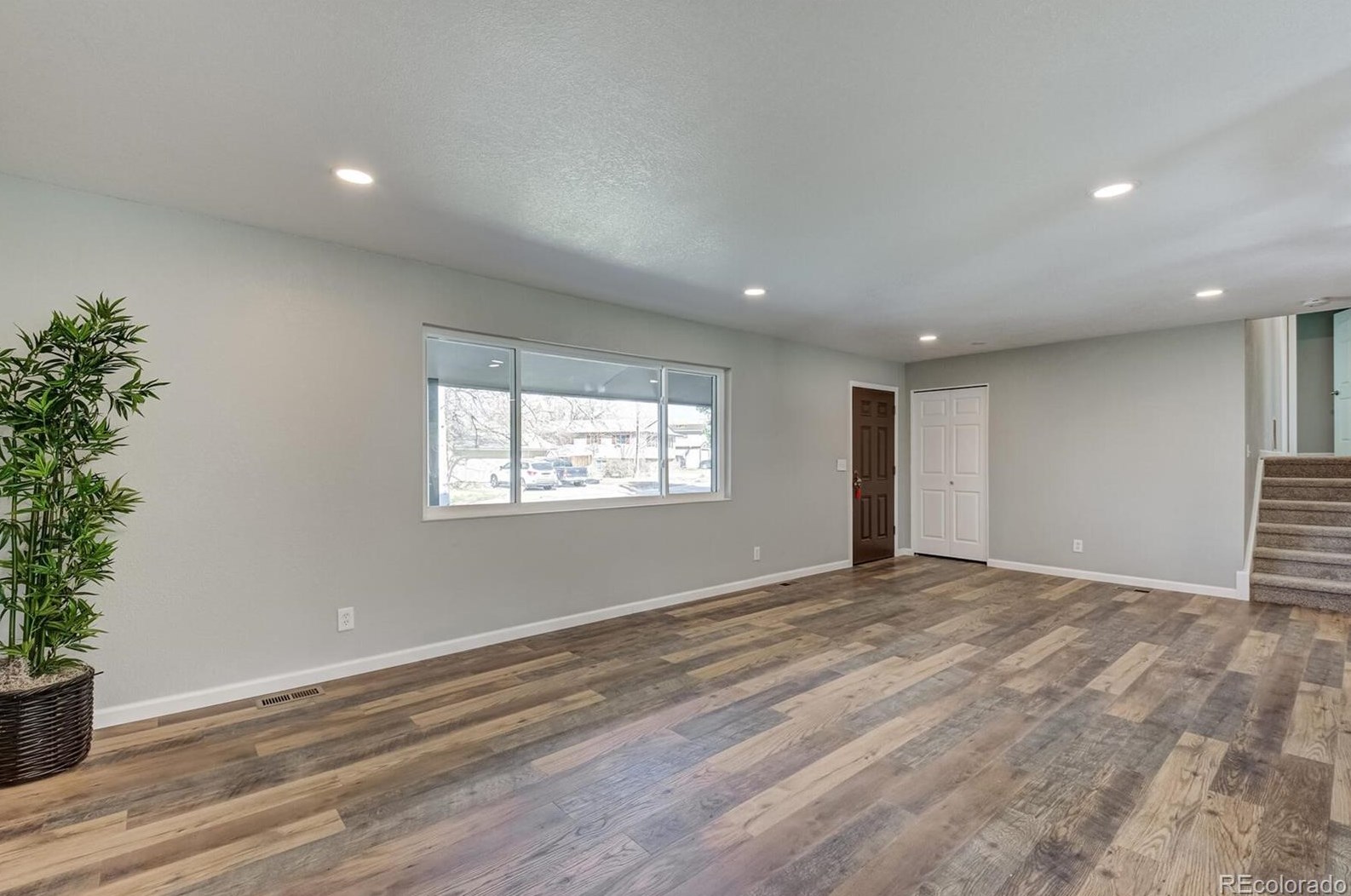 6367 Lafayette Pl, Littleton CO  80121-2548 exterior