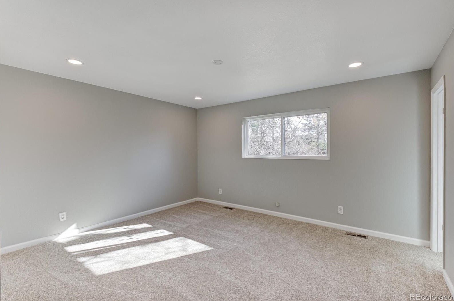 6367 Lafayette Pl, Littleton CO  80121-2548 exterior