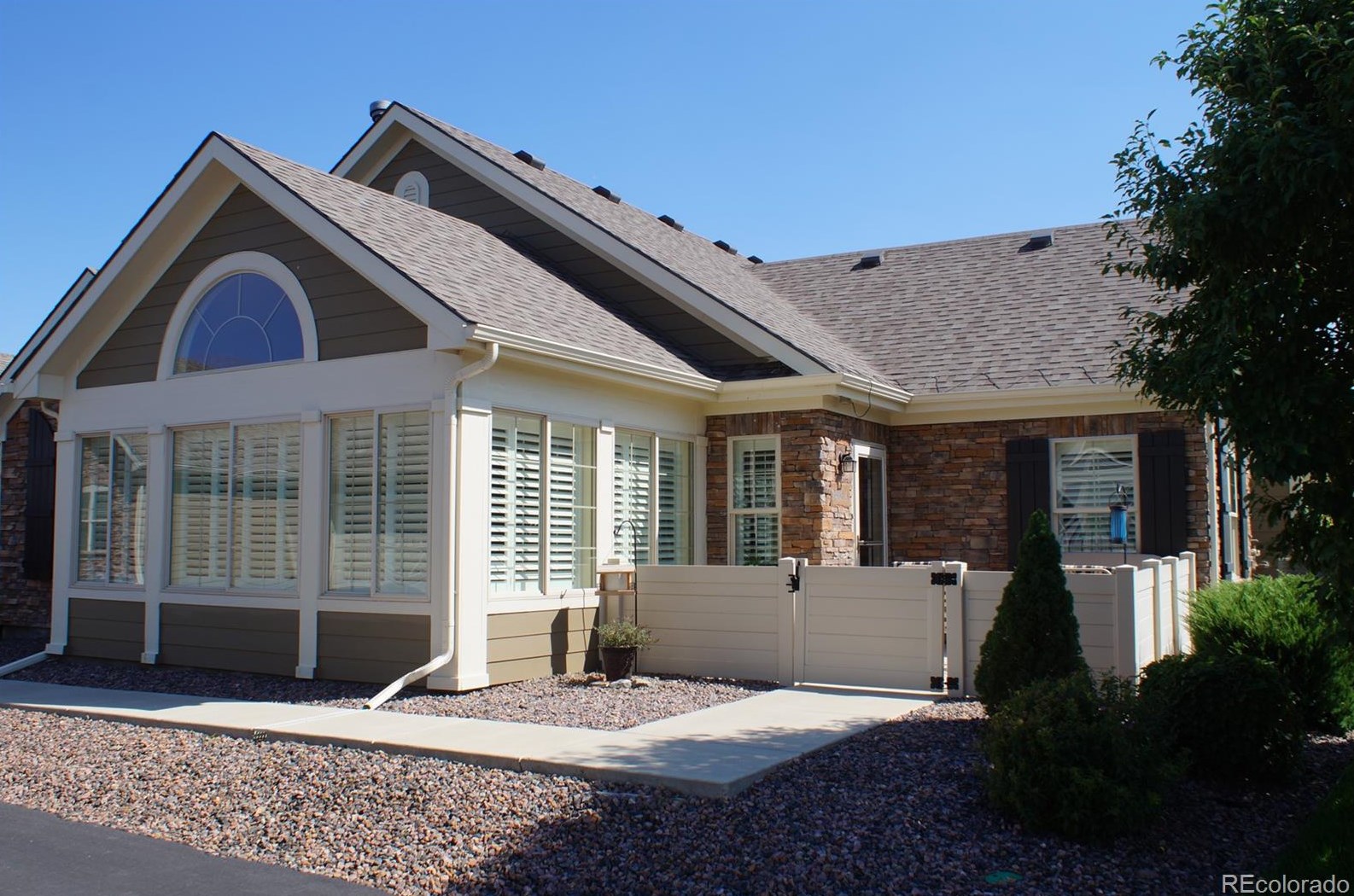 2481 Santa Fe Dr, Longmont, CO 80504-3240