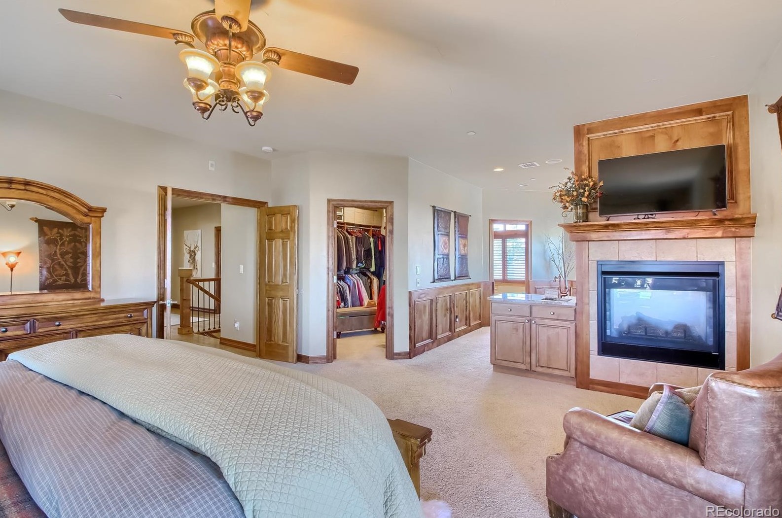 6875 Twisted Oak Dr, Castle Rock CO 80108-8162 exterior