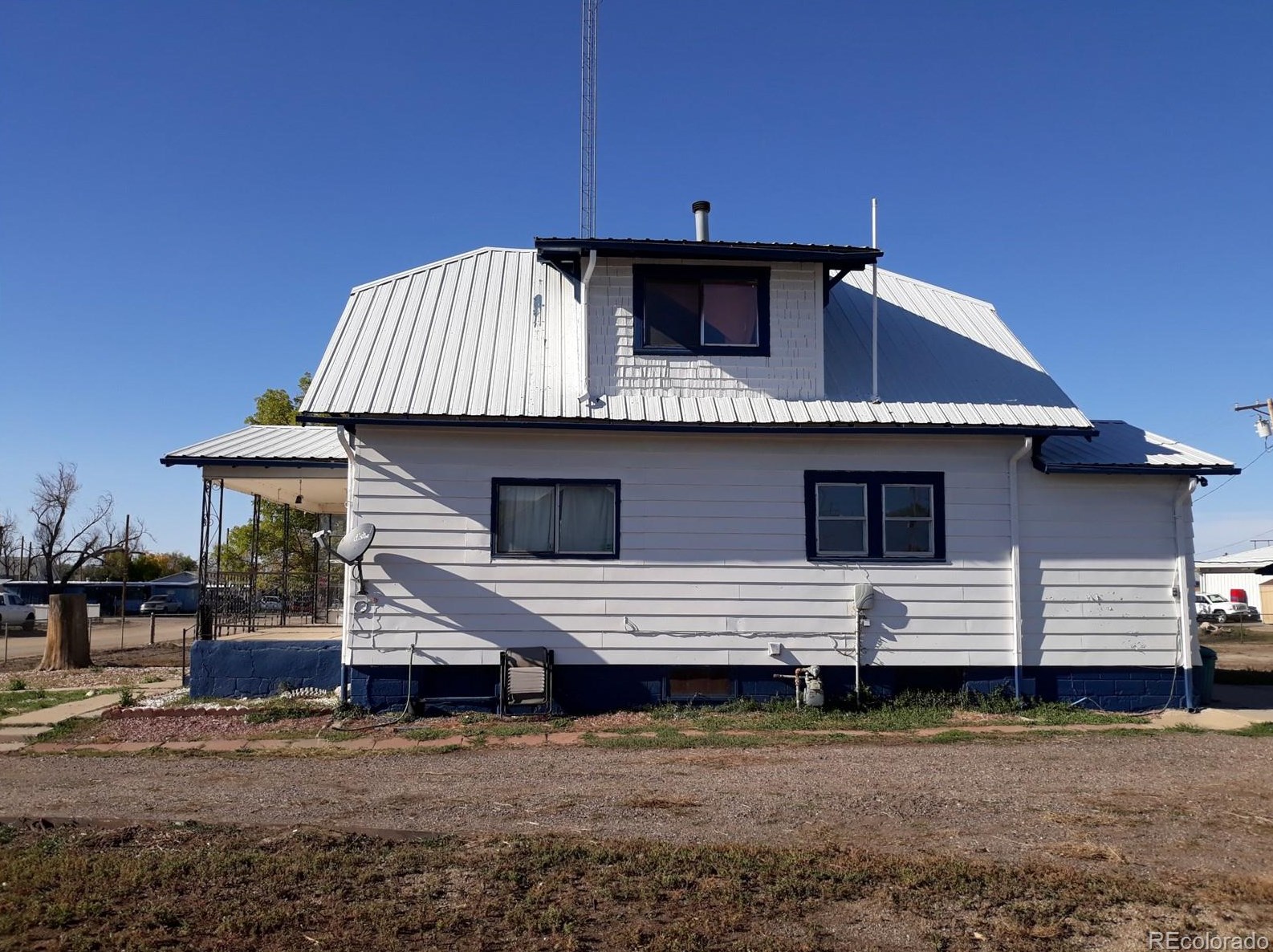 454 4th Ave, Deer Trail, CO 80105-8045