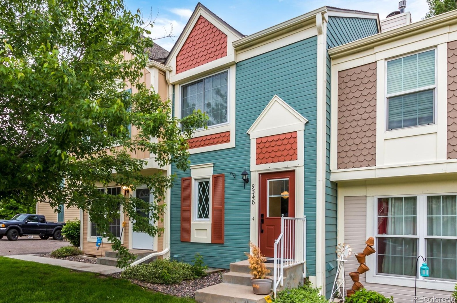 9348 Ontario Dr, Littleton CO  80128-4032 exterior