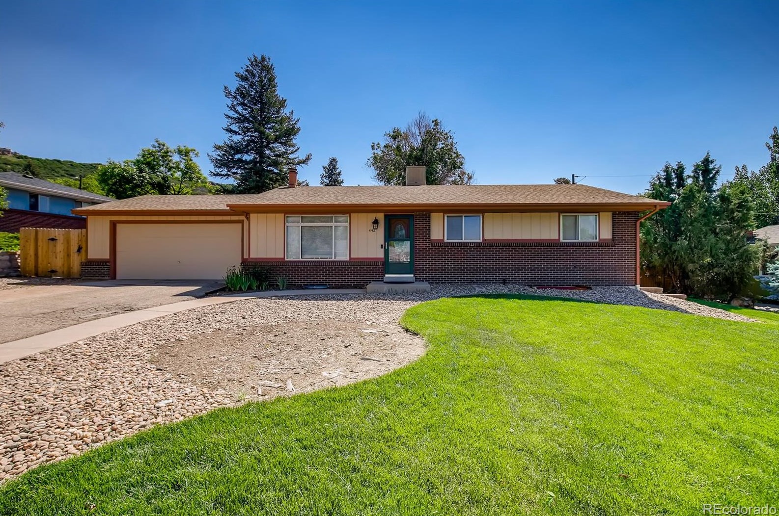442 High Dr, Castle Rock, CO 80104-2033