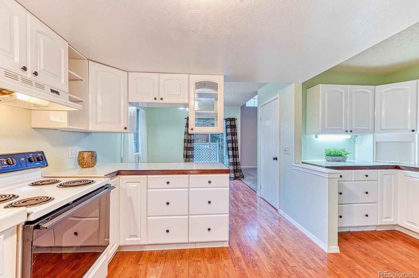 7835 Kyle Way, Littleton CO 80125-8929 exterior