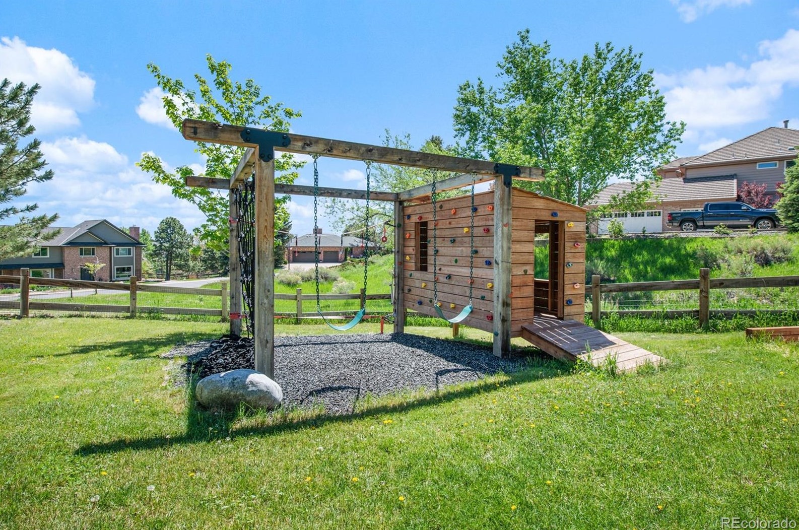 23 Tamarade Dr, Littleton CO 80127-3519 exterior