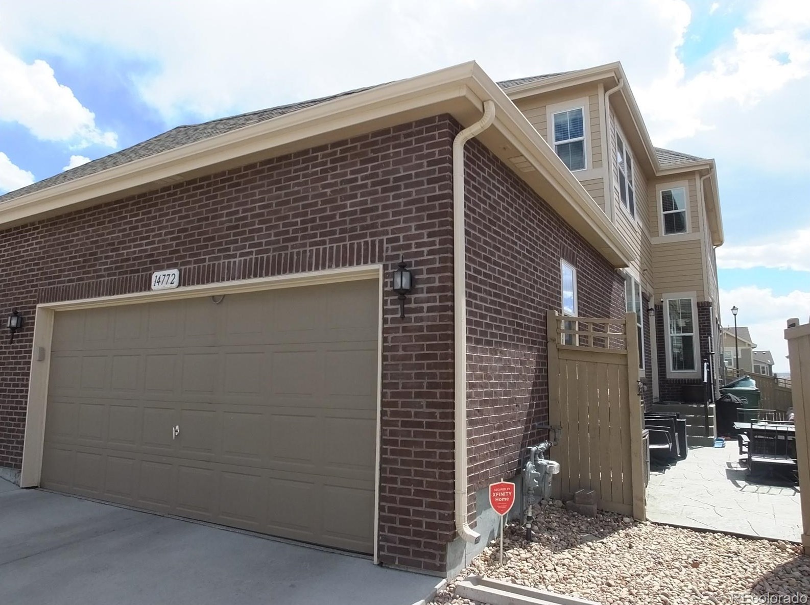 14772 Poundstone Dr, Aurora CO 80015-4230 exterior
