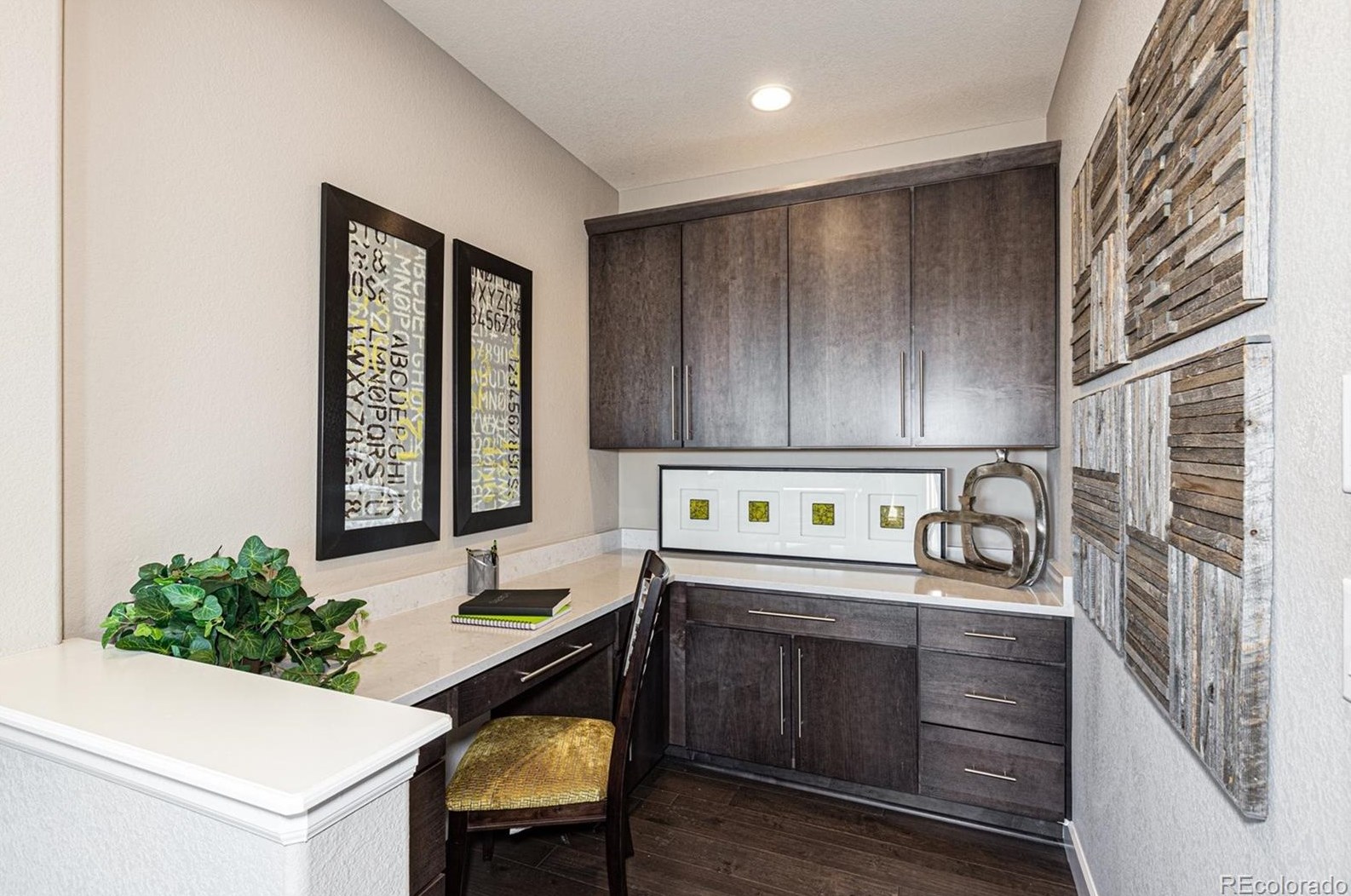 2633 Hillcroft Ln, Castle Rock CO 80104-3374 exterior