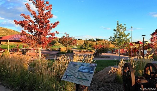 2633 Hillcroft Ln, Castle Rock CO 80104-3374 exterior