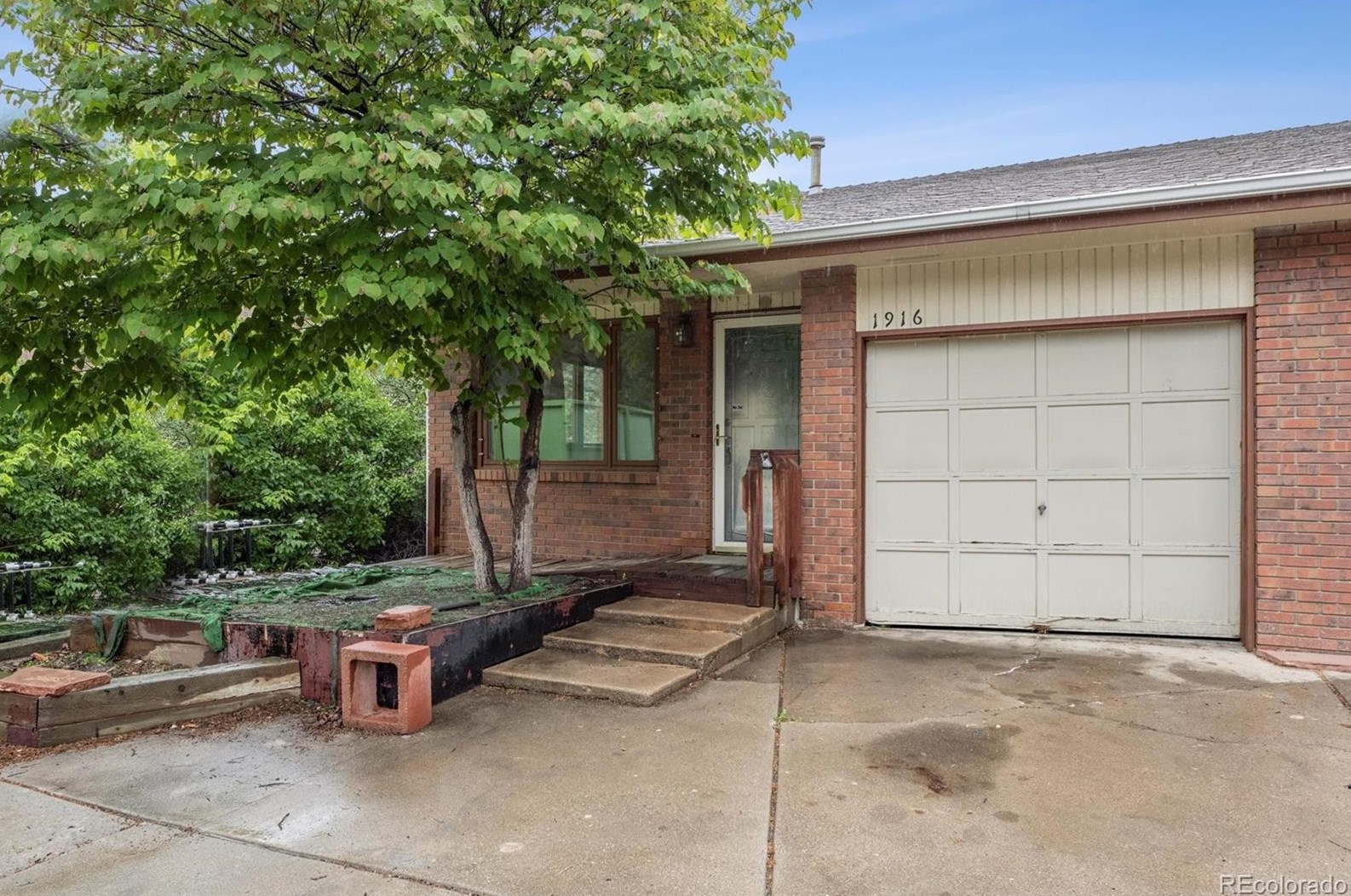 1914 9th Ave, Longmont, CO 80504-2602