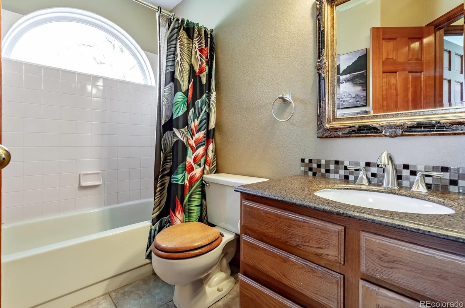 6898 Taft Ct, Arvada CO  80004-2575 exterior