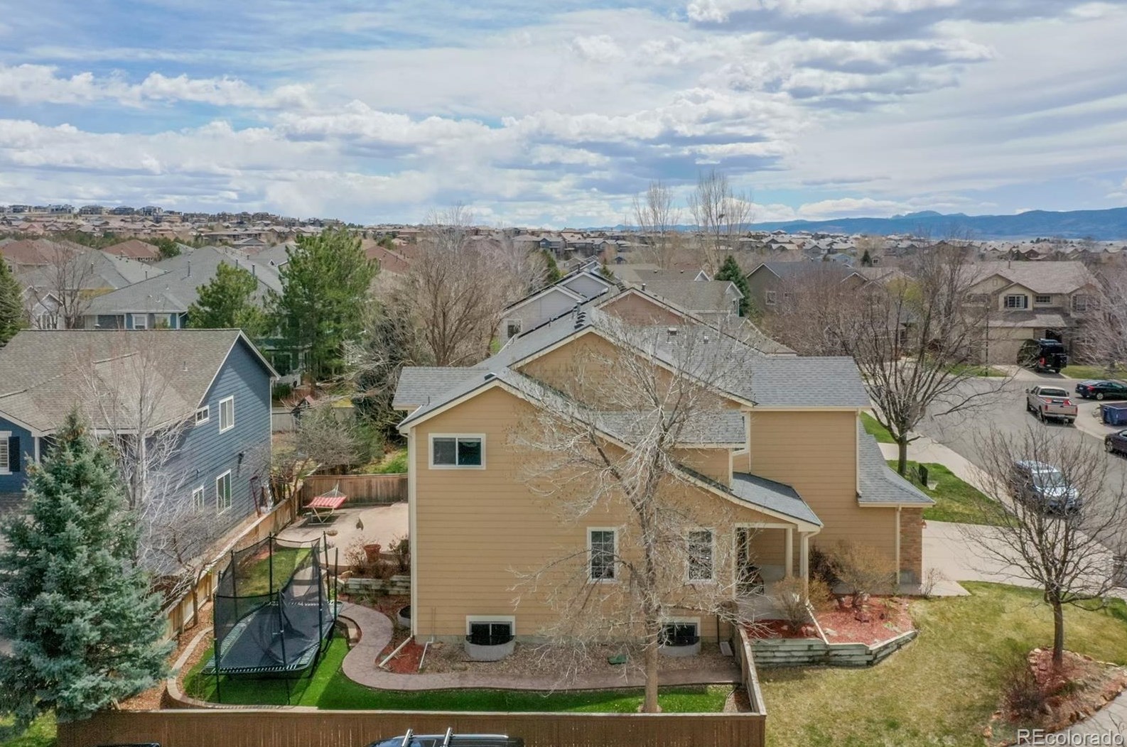 435 Rose Finch Cir, Littleton CO  80129-5667 exterior