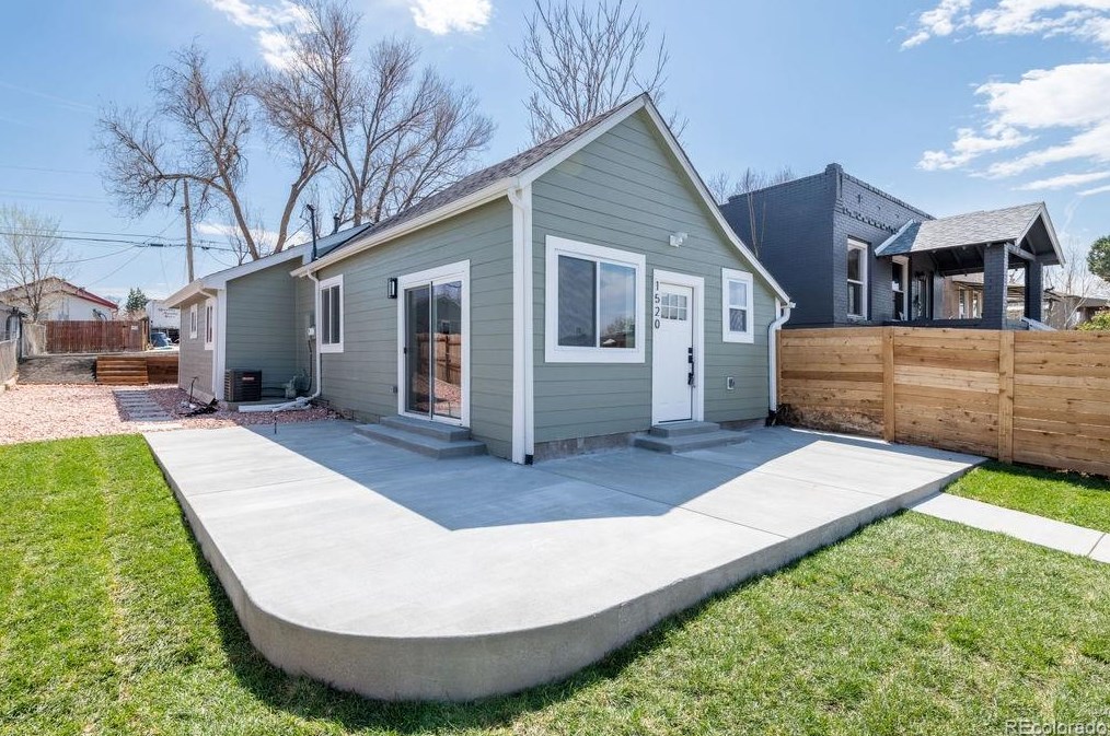 1520 W Alaska Pl, Denver, CO 80223