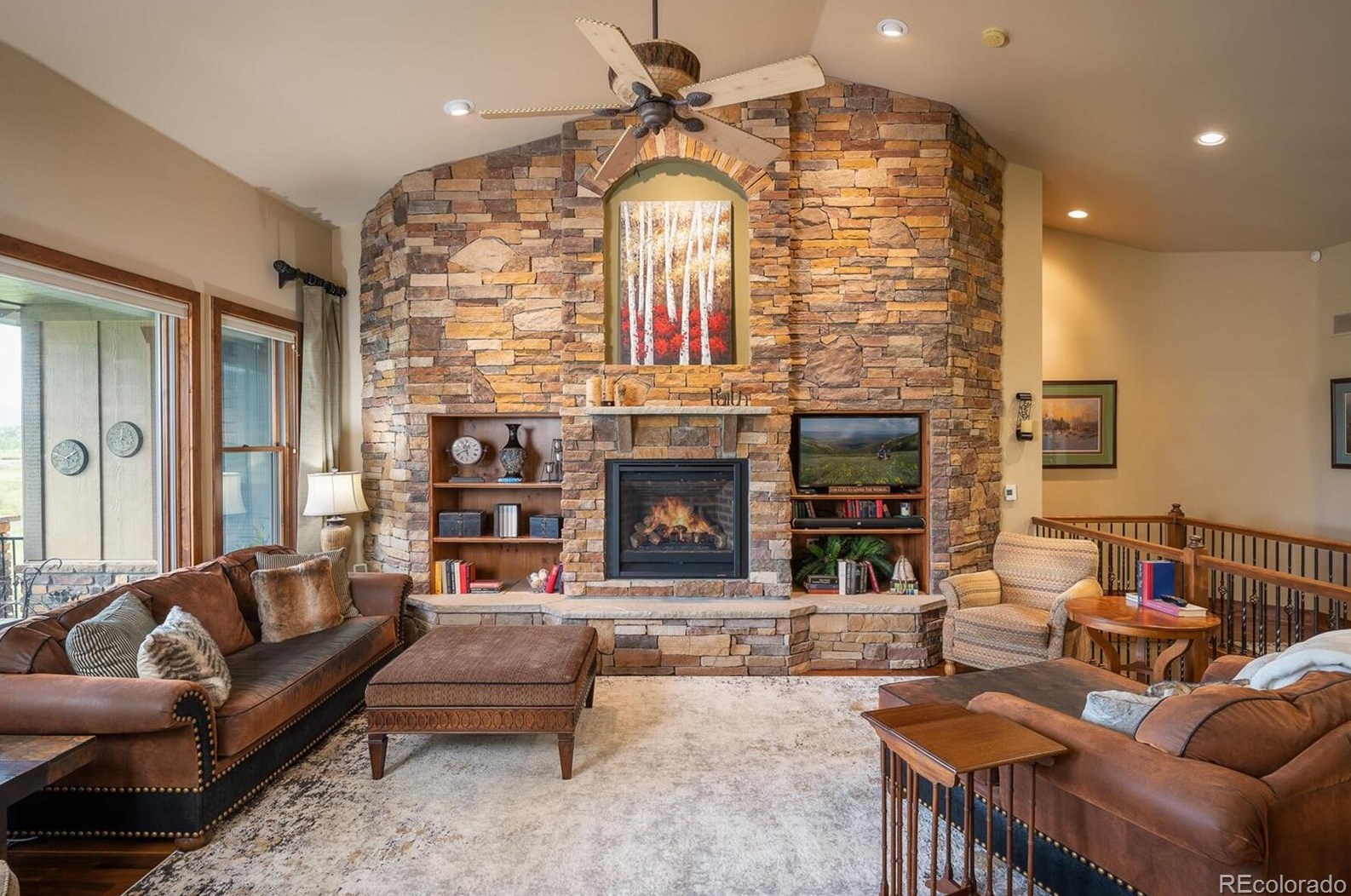 1650 Mountain Sky Ln, Silvercreek, CO 80446-8912