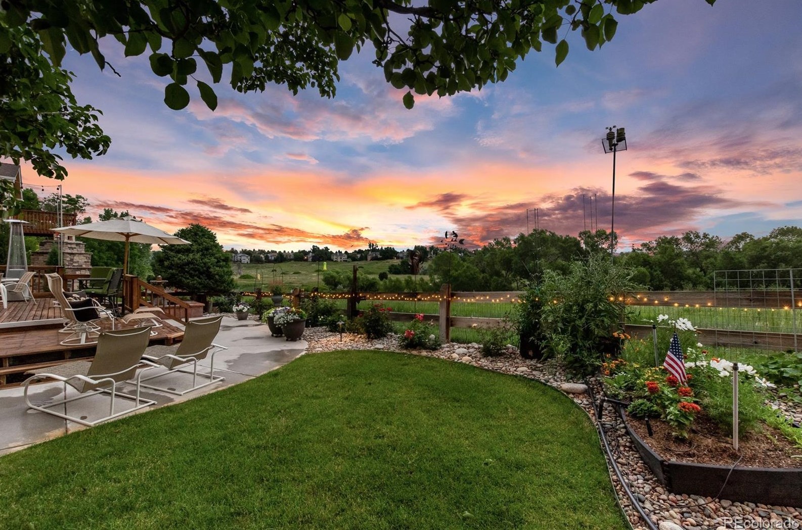 10039 Blackbird Cir, Littleton CO  80130-3871 exterior