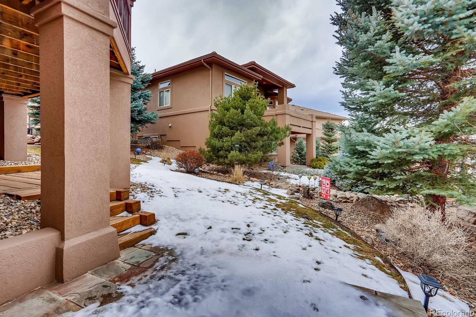 6816 Raspberry Run, Littleton CO 80125-8306 exterior