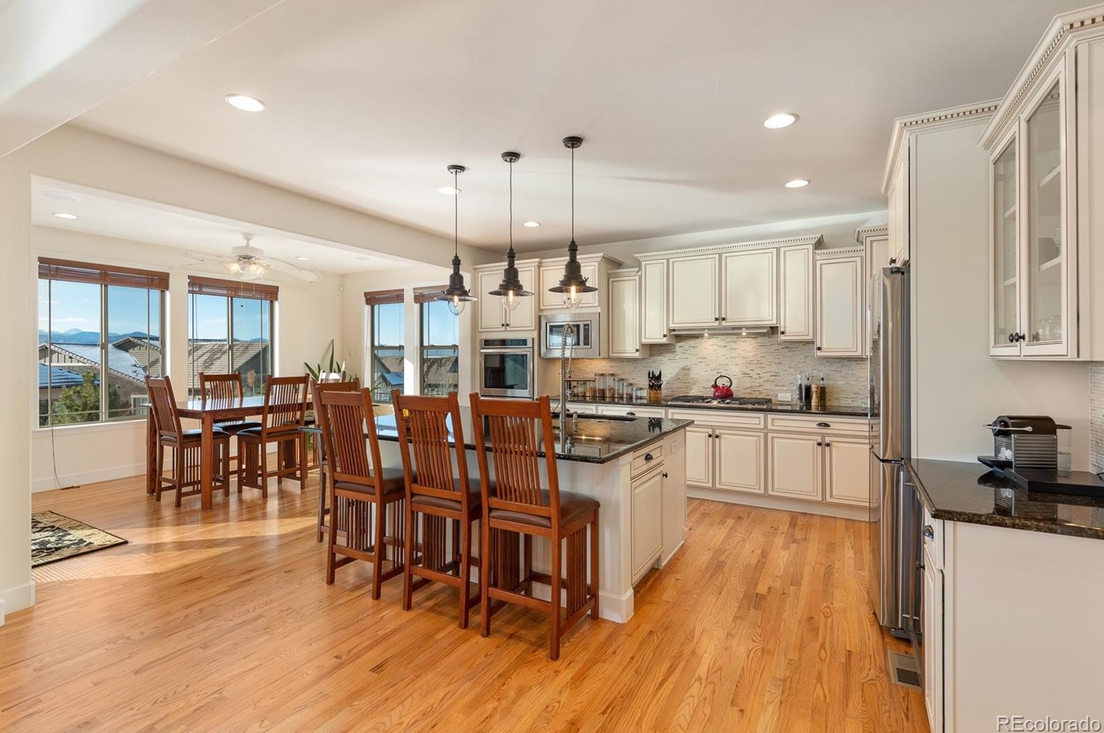 10849 Manorstone Dr, Littleton, CO 80126-5719