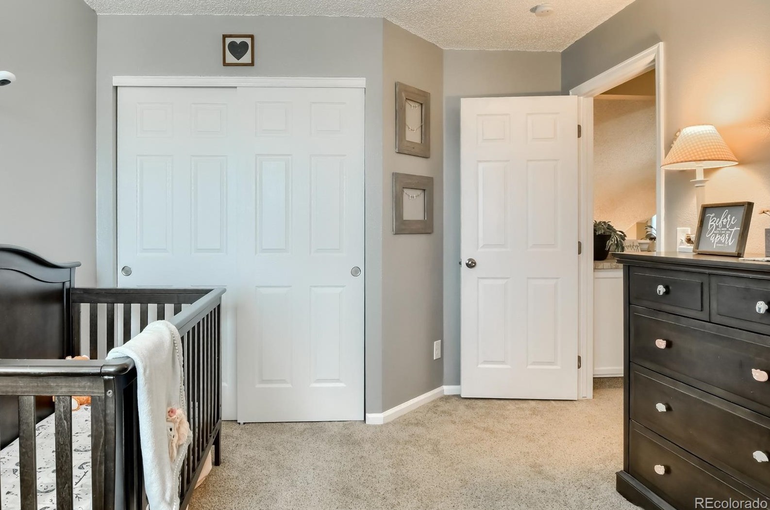 9213 Woodland Dr, Littleton CO 80126-2280 exterior