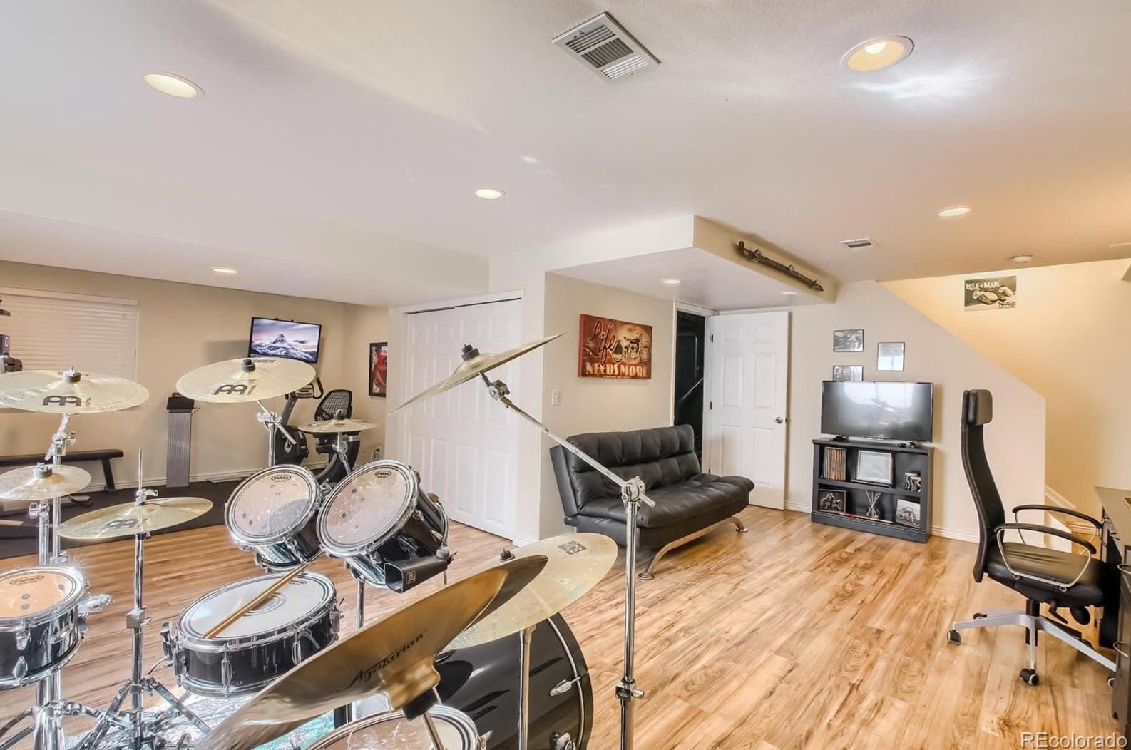 466 Bexley St, Littleton CO 80126-3533 exterior