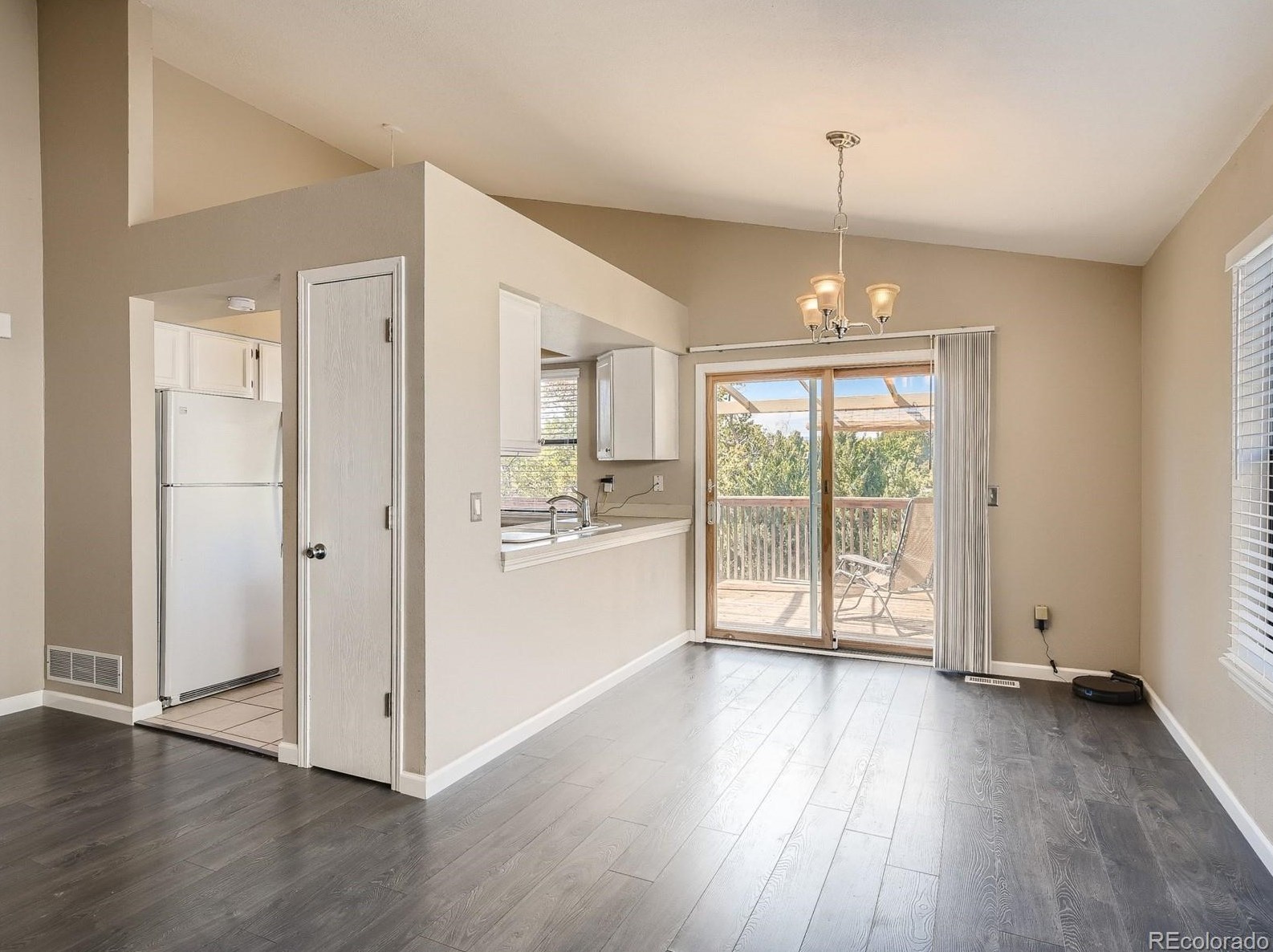 7851 Windermere Cir, Littleton CO 80120-4467 exterior