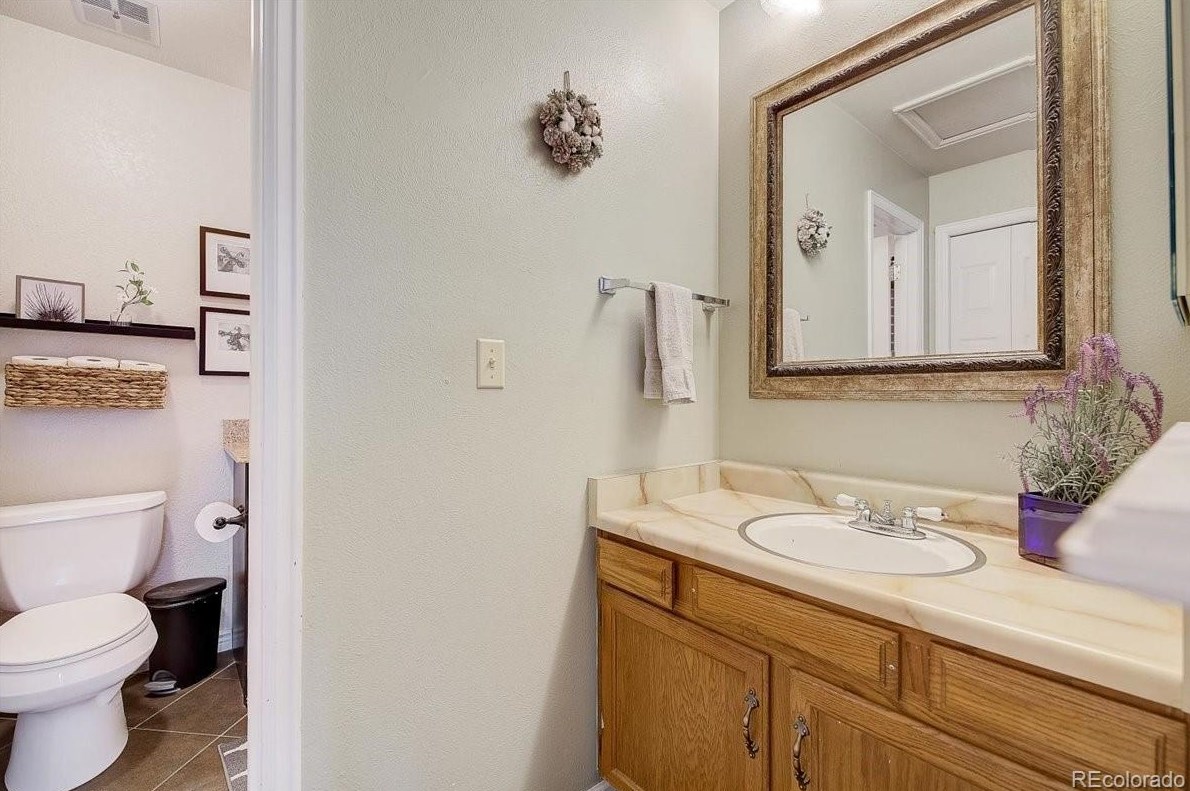 12042 Hornsilver Mtn, Littleton CO 80127-3200 exterior