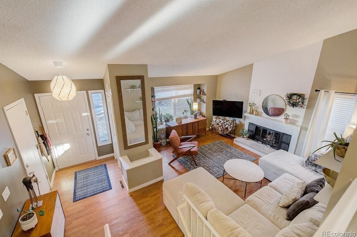 12042 Hornsilver Mtn, Littleton CO 80127-3200 exterior