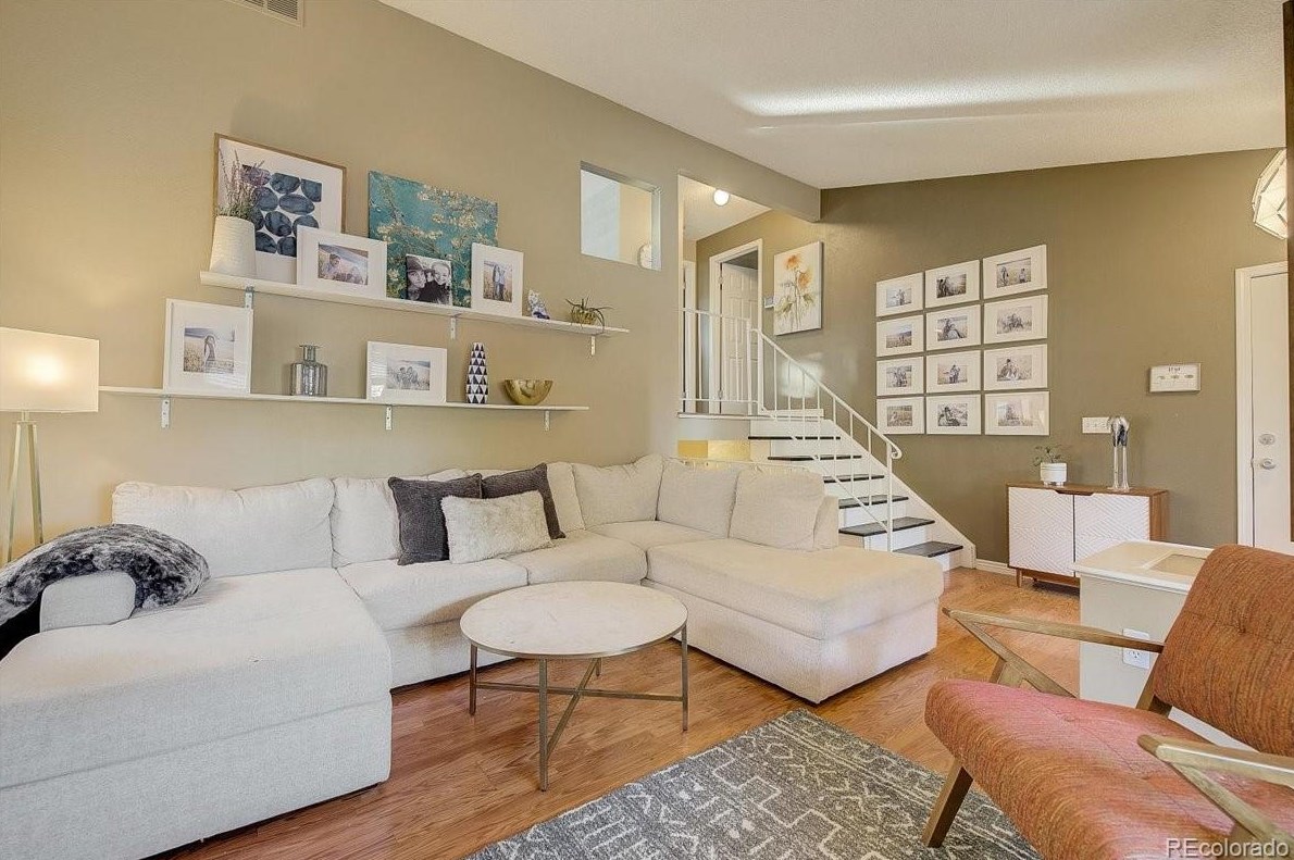 12042 Hornsilver Mtn, Littleton CO 80127-3200 exterior