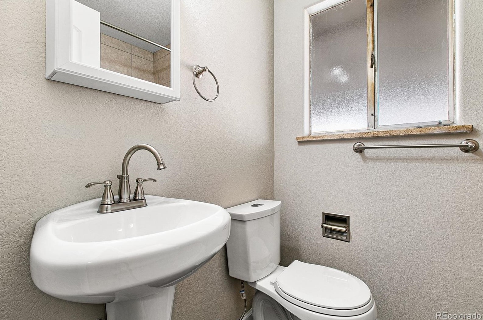 5640 Everett St, Arvada CO  80002-2222 exterior