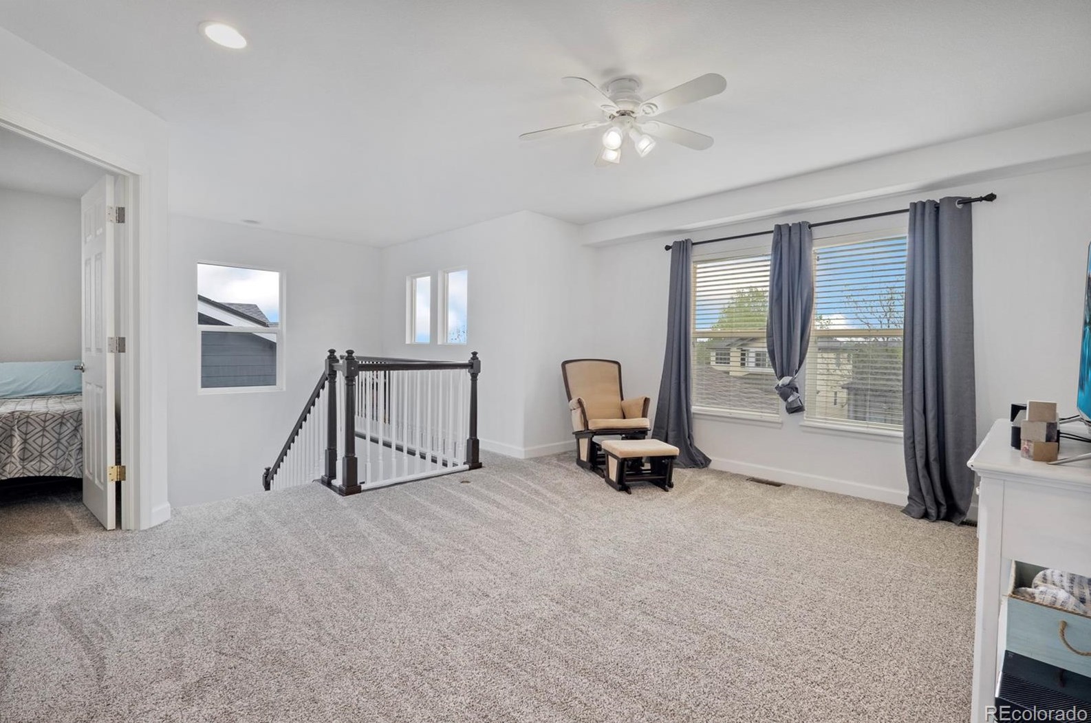 10557 Jaguar Dr, Littleton CO  80124-5200 exterior