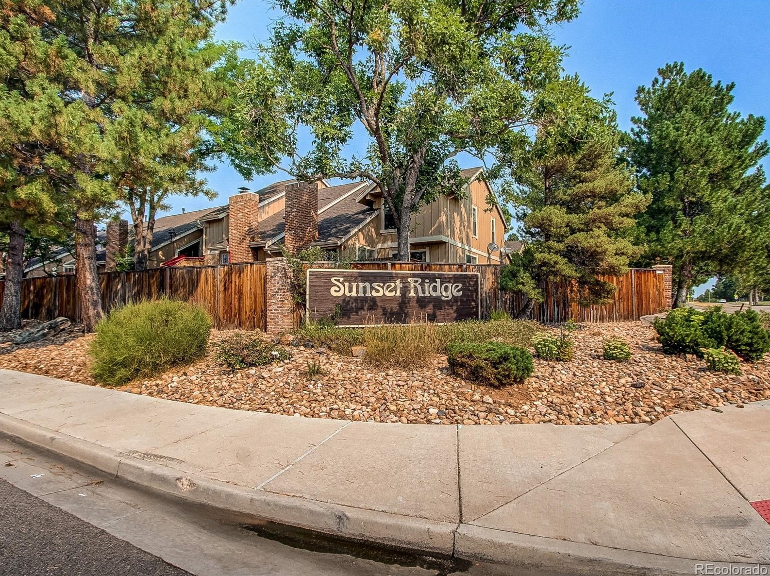 11611 Elk Head Range Rd, Littleton CO  80127-3702 exterior