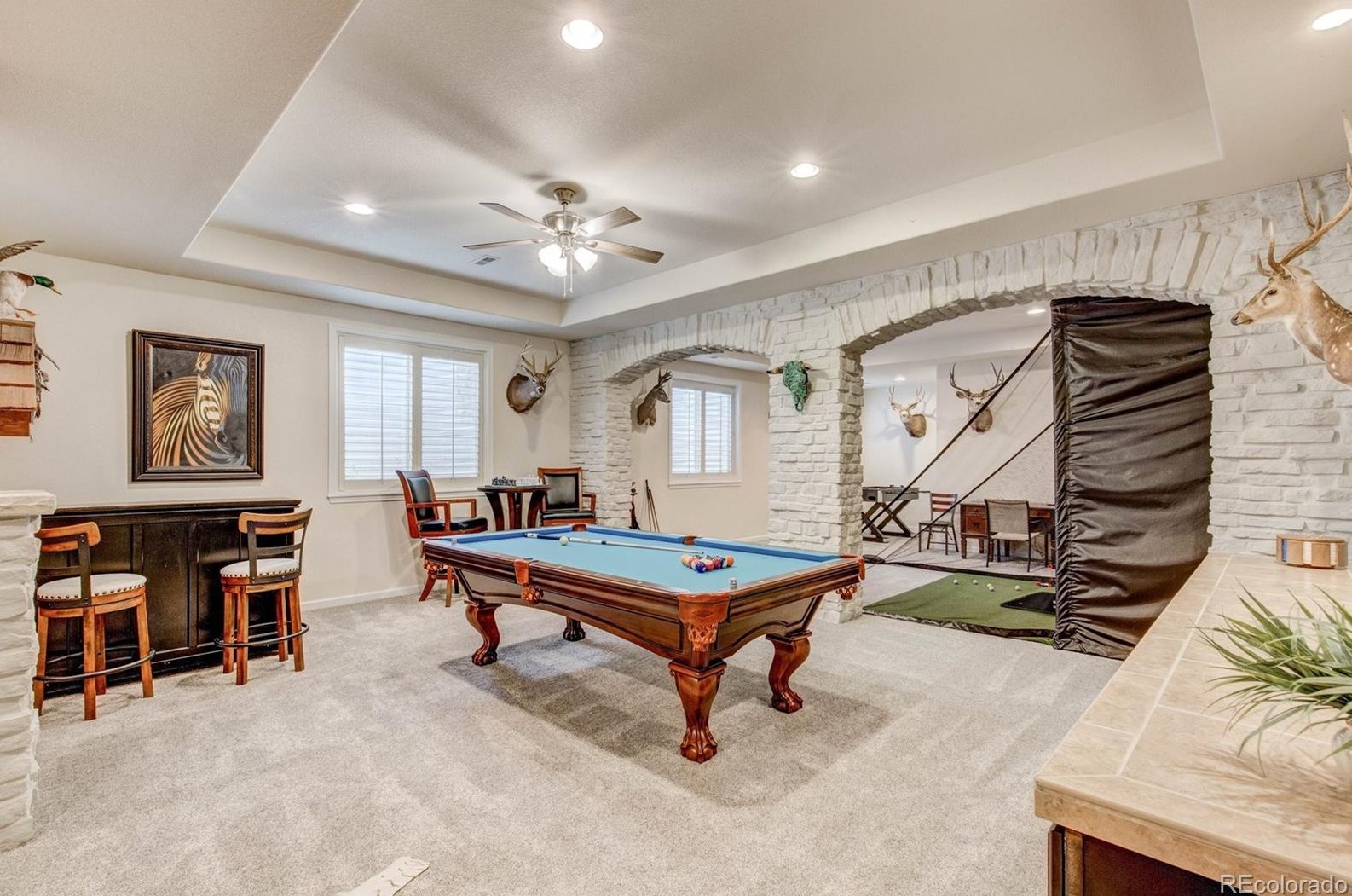 8991 Crossington Way, Littleton CO  80124-5583 exterior