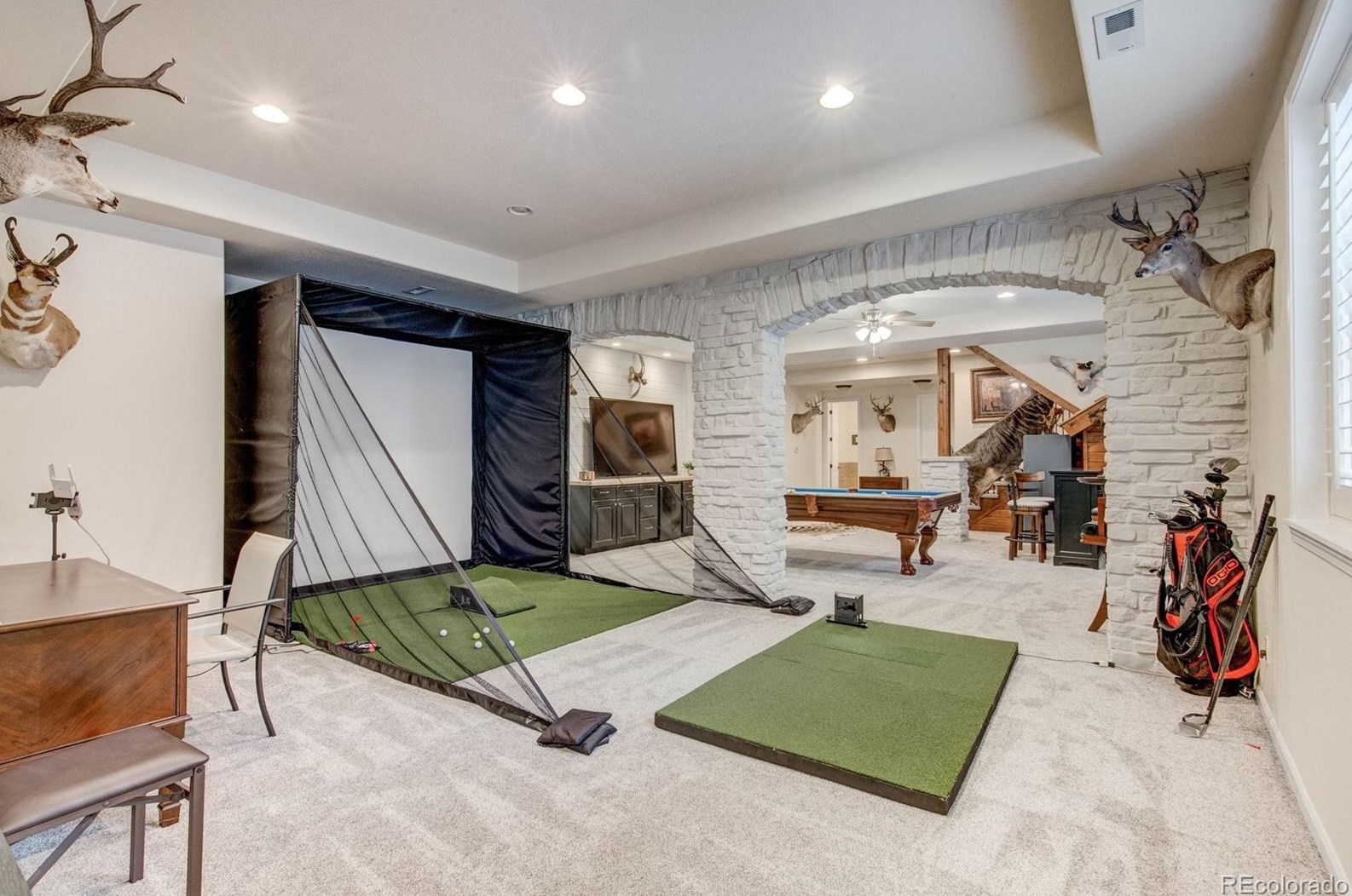 8991 Crossington Way, Littleton CO  80124-5583 exterior