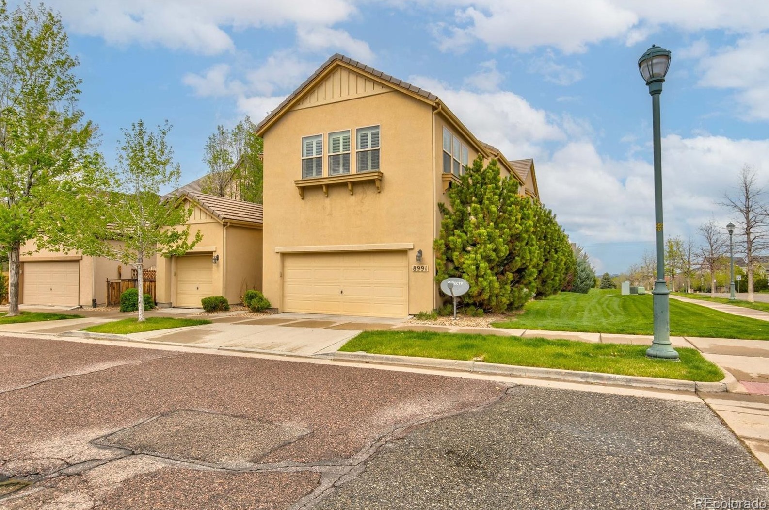 8991 Crossington Way, Littleton CO  80124-5583 exterior