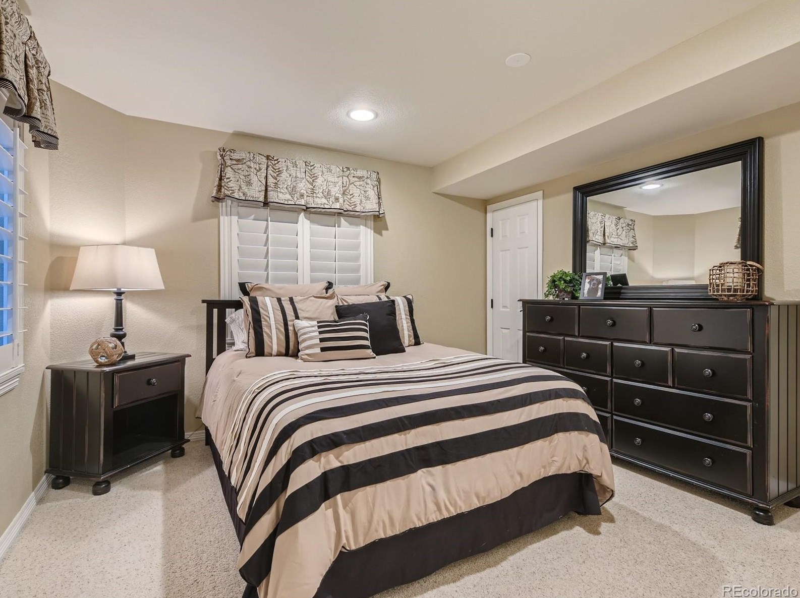 10188 Briargrove Way, Littleton CO 80126-5531 exterior