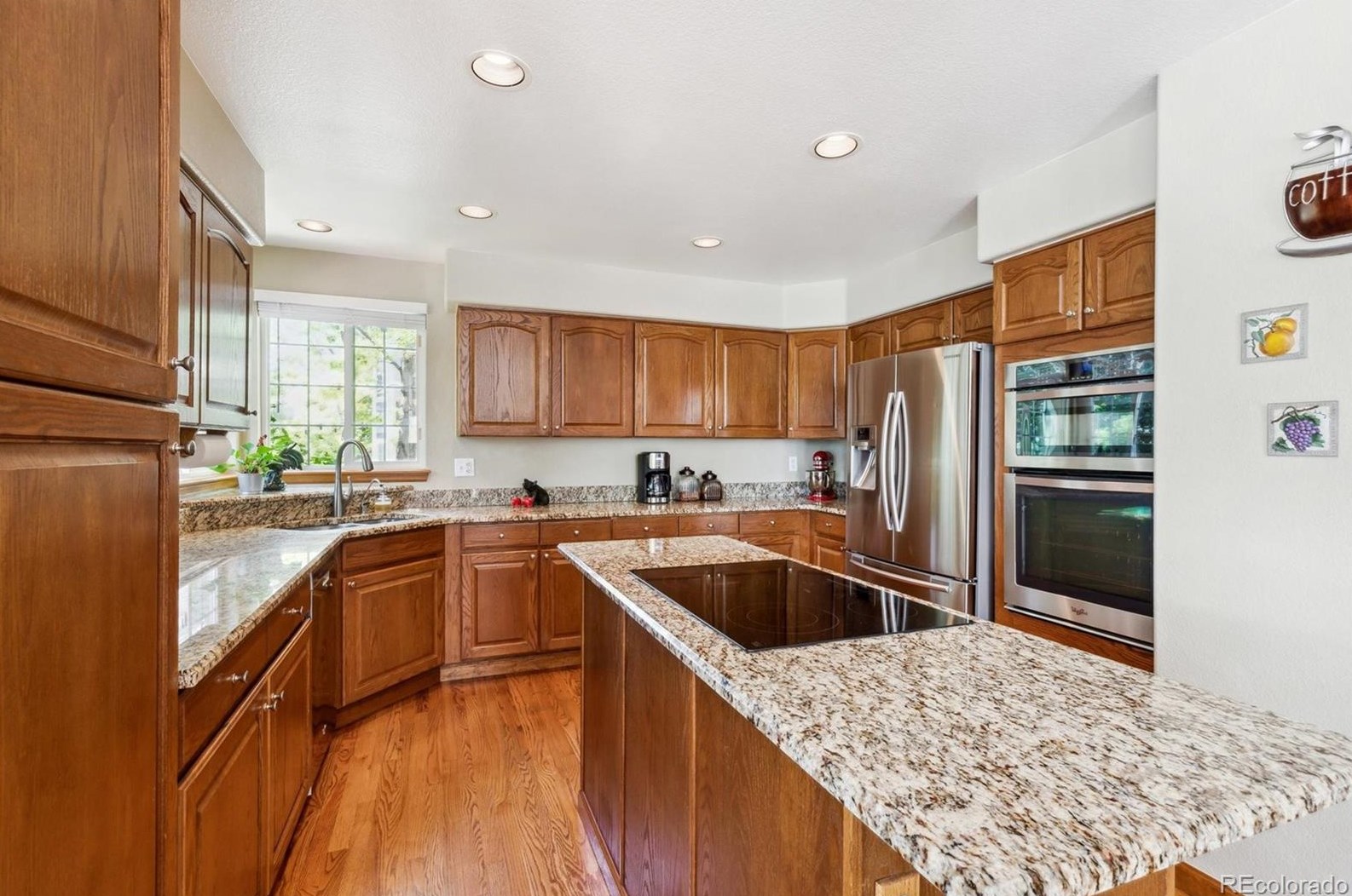 9662 Indian Wells Dr, Littleton CO 80124-4215 exterior