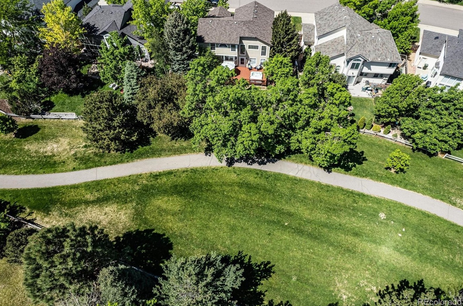 9662 Indian Wells Dr, Littleton CO 80124-4215 exterior